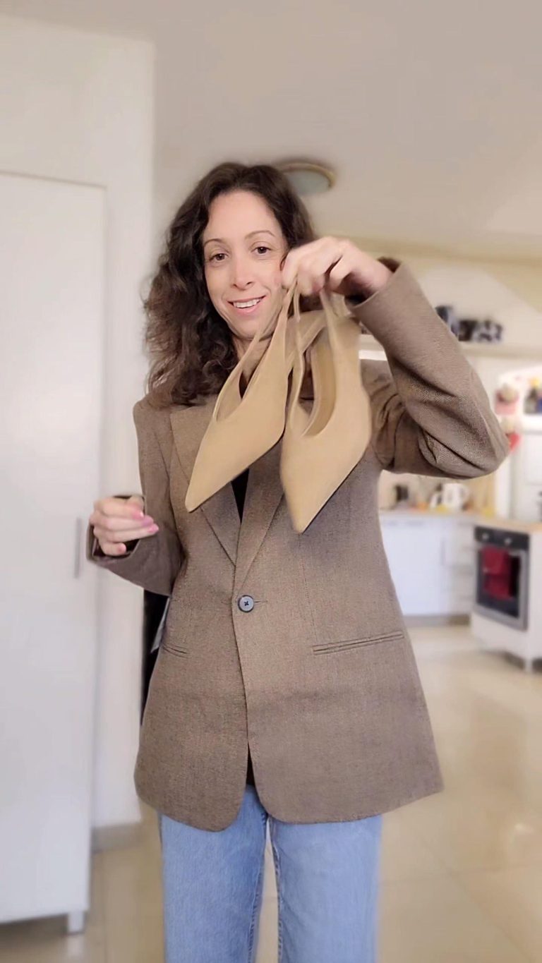 אנבוקסינג ומדידה של פריטים מ- ASOS